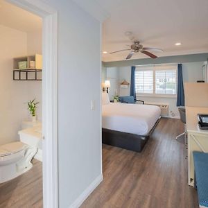 Standard Zimmer mit Kingsize-Bett